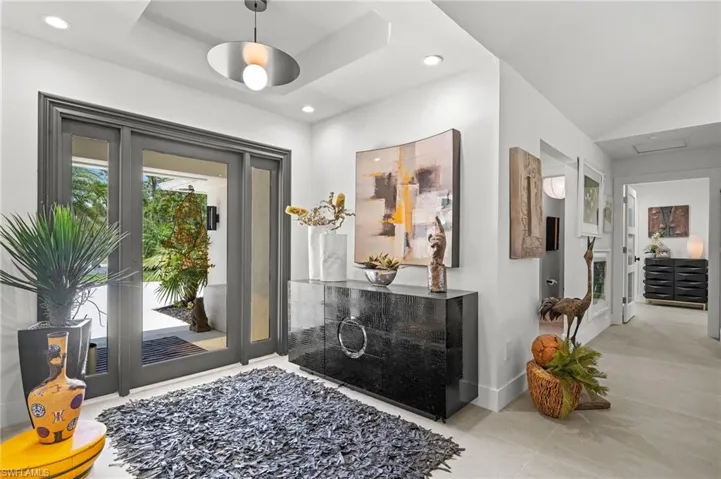 1922  Imperial Golf Co  BLVD, Naples, FL 34110