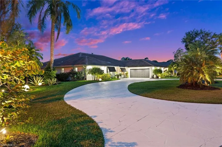 1922  Imperial Golf Co  BLVD, Naples, FL 34110