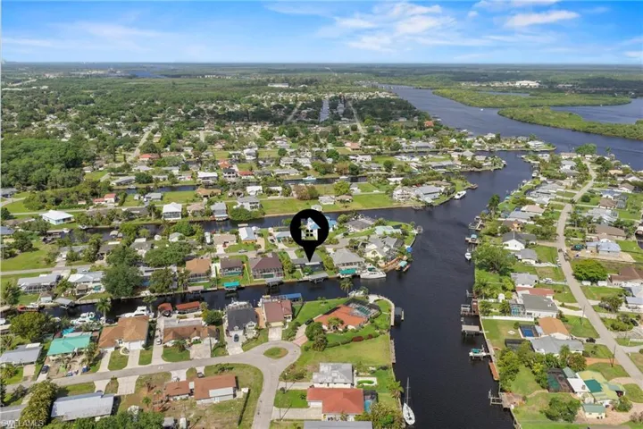 2124 Saint Croix Ave, Fort Myers, Florida 33905
