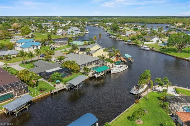 2124 Saint Croix Ave, Fort Myers, Florida 33905