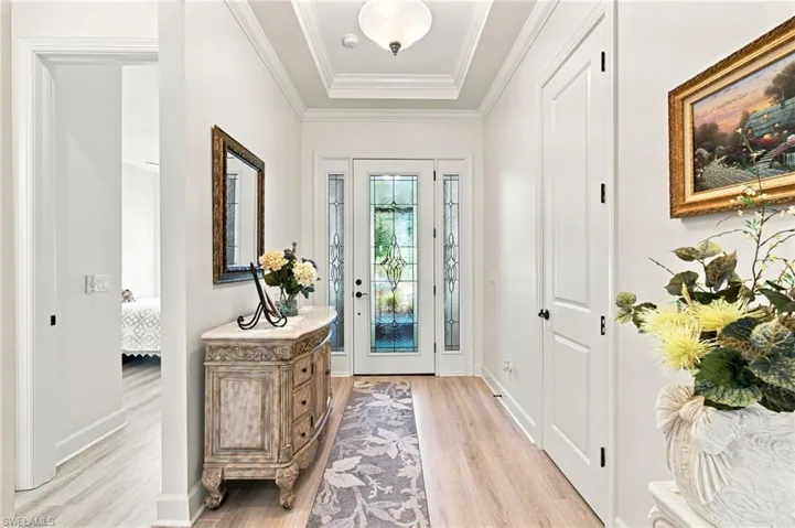 8386 Viale Cir, Naples, Florida 34114