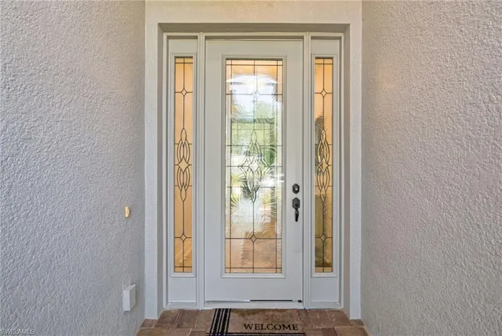 8386 Viale Cir, Naples, Florida 34114