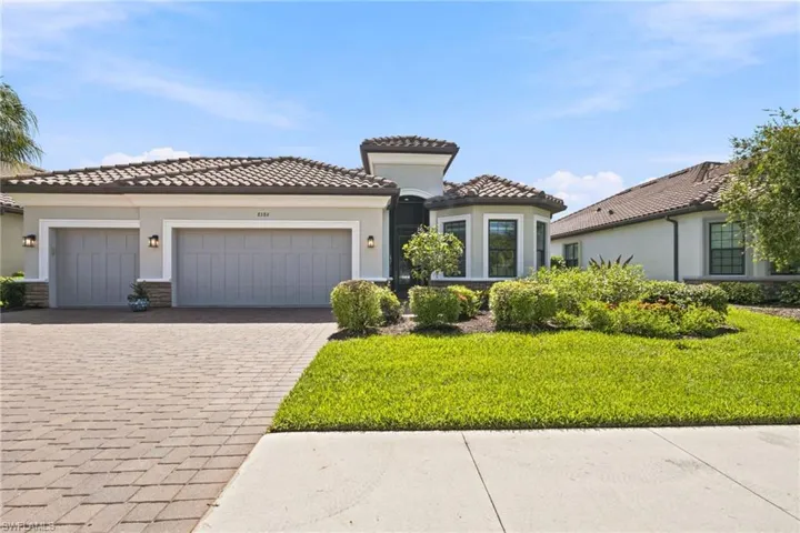 8386 Viale Cir, Naples, Florida 34114