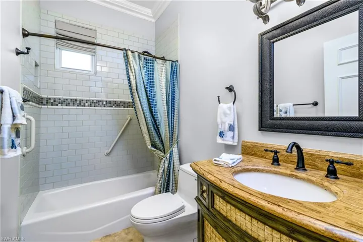 guest bath off of BR 2 is en-suite