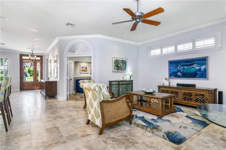 10' ceilings, 6.5" crown and baseboards...come see it!!