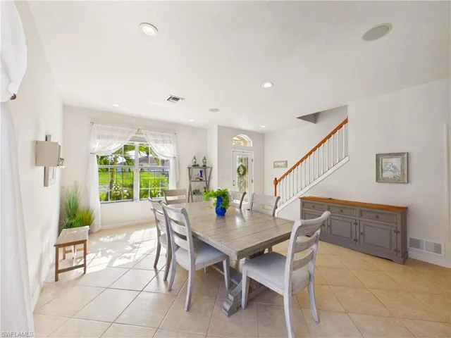 9920 Via San Marco Loop, Fort Myers, Florida 33905