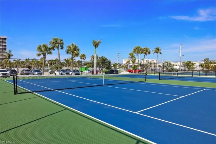 Tennis