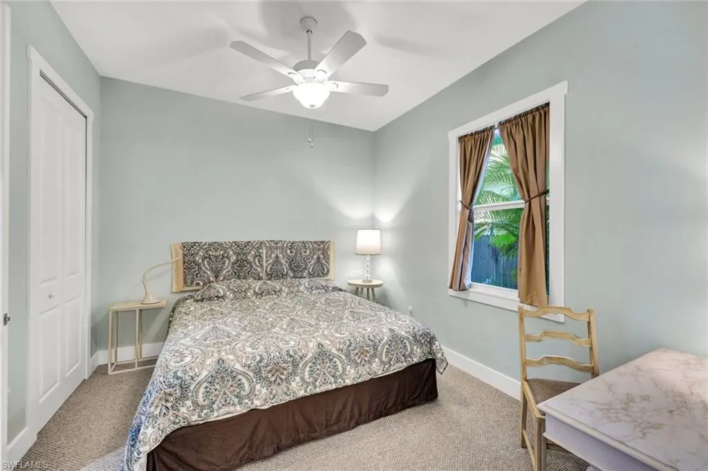 721 93rd AVE, Naples, FL 34108,225011635