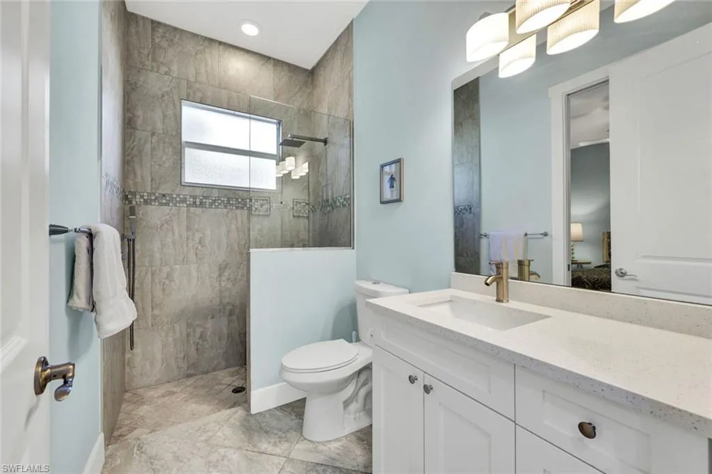 721 93rd AVE, Naples, FL 34108,225011635
