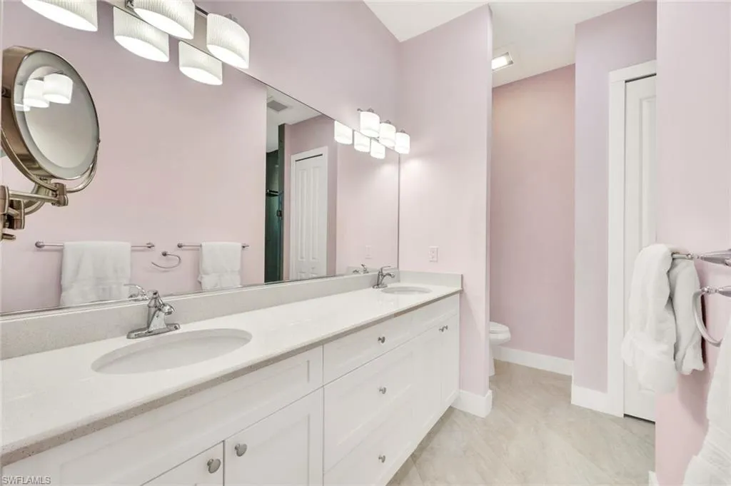 721 93rd AVE, Naples, FL 34108,225011635