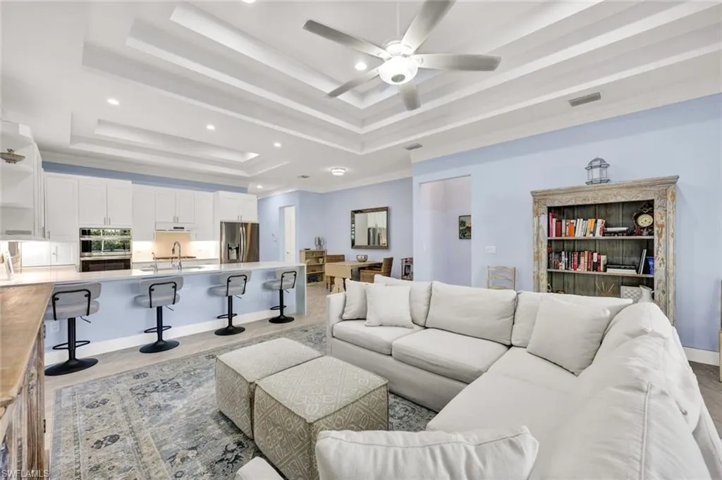 721 93rd AVE, Naples, FL 34108,225011635