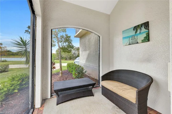 1439  Santiago  CIR, Naples, FL 34113