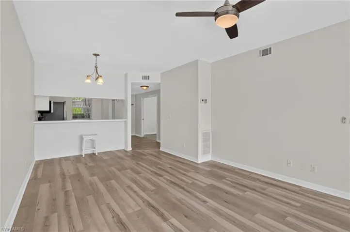 328 Bradstrom Cir E101, Naples, Florida 34113