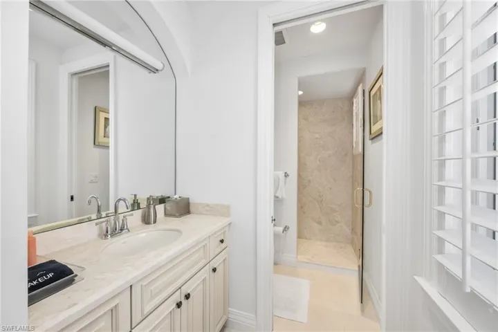 Guest bathroom #1 with shower