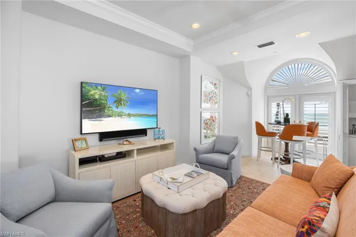 Living room with crown molding