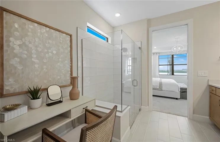 Photos are from a model home and are for illustration purposes only.