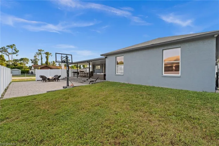18281  Fuchsia  RD, Fort Myers, FL 33967
