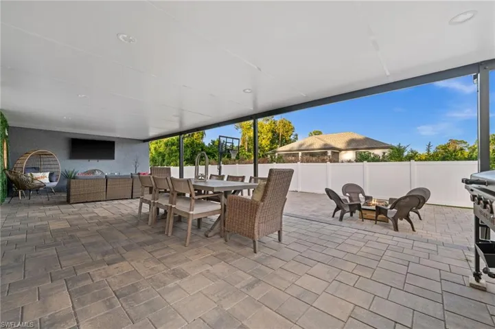 18281  Fuchsia  RD, Fort Myers, FL 33967