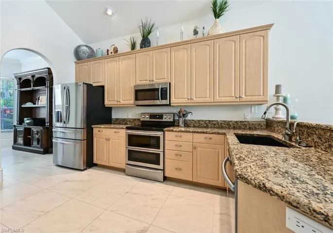 Granite Counter Tops and Stainless Steel Appliances