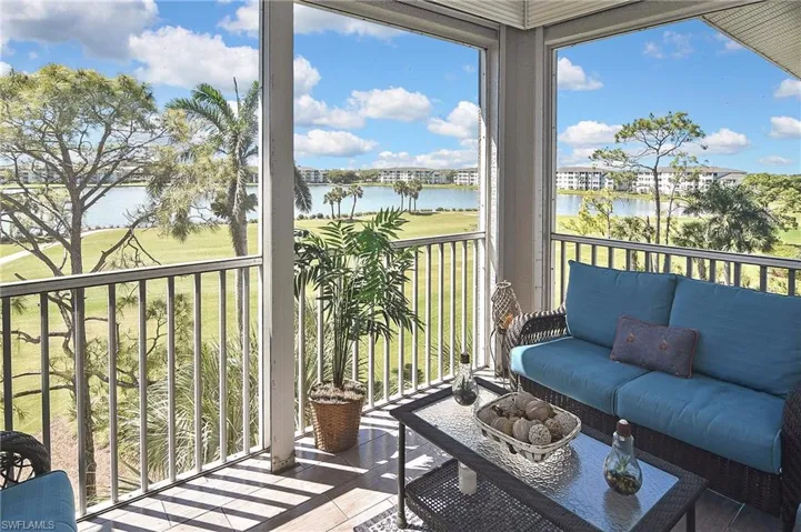 8076 Queen Palm Ln # 445, Fort Myers Fl 33966
