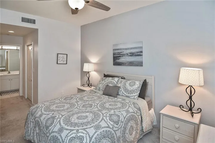 8076 Queen Palm Ln # 445, Fort Myers Fl 33966