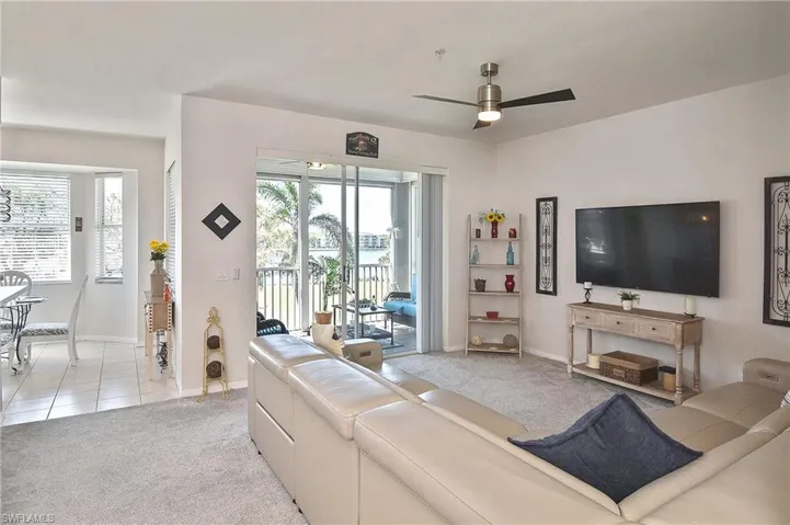 8076 Queen Palm Ln # 445, Fort Myers Fl 33966