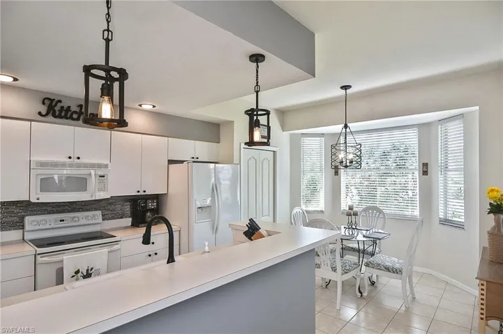 8076 Queen Palm Ln # 445, Fort Myers Fl 33966