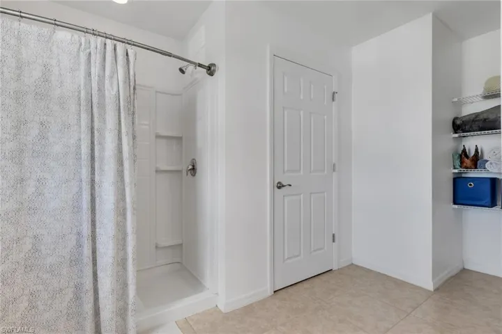 836 Sw 28th Ter, Cape Coral, Florida 33914