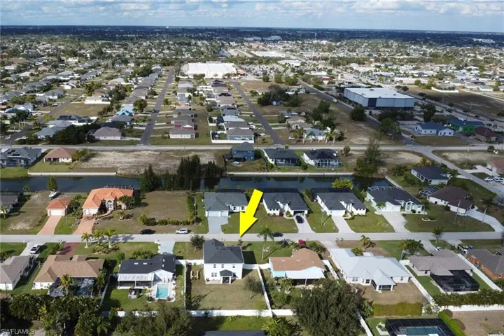 836 Sw 28th Ter, Cape Coral, Florida 33914