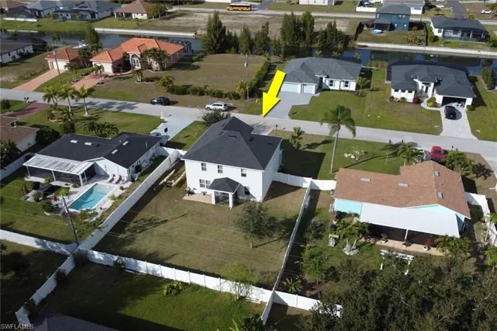 836 Sw 28th Ter, Cape Coral, Florida 33914