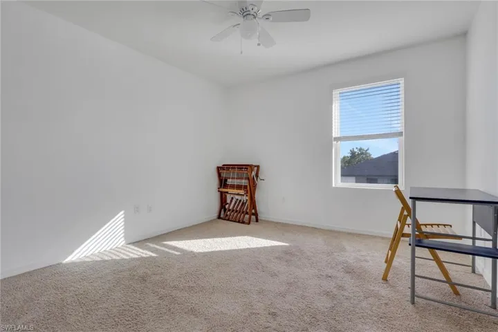 836 Sw 28th Ter, Cape Coral, Florida 33914