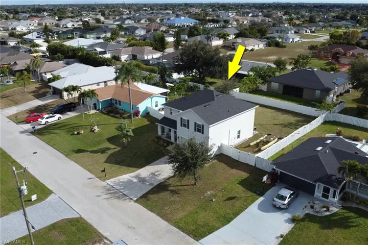 836 Sw 28th Ter, Cape Coral, Florida 33914