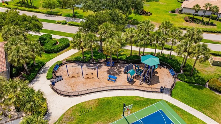12627  Kentwood  AVE, Fort Myers, FL 33913