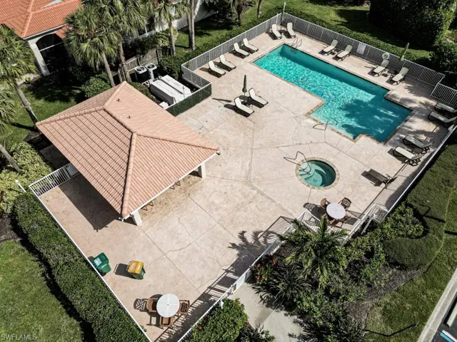 Colonial Links Villas Pool