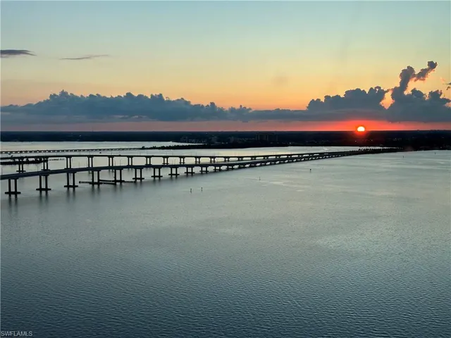 2745 1st St # 2203, Fort Myers Fl 33916