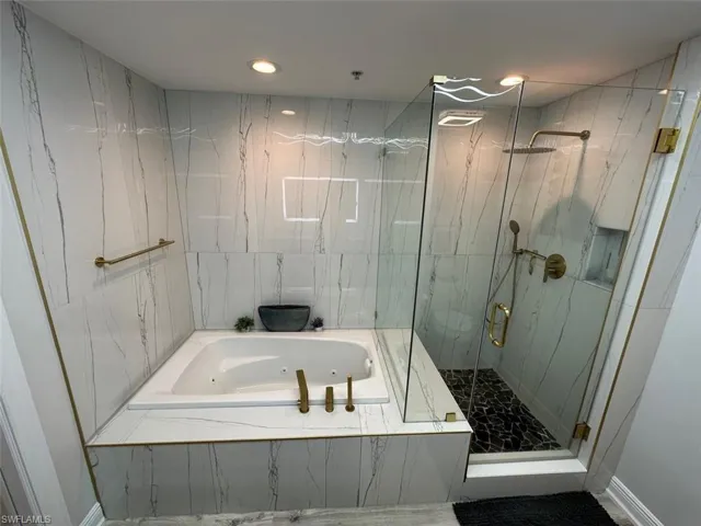 2745 1st St # 2203, Fort Myers Fl 33916