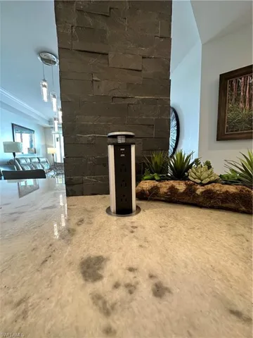 2745 1st St # 2203, Fort Myers Fl 33916