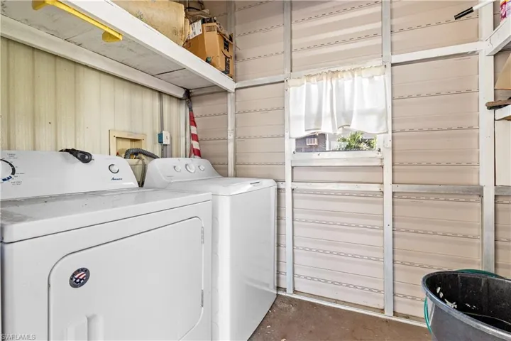 3374 Galaxy Way, North Fort Myers, Florida 33903
