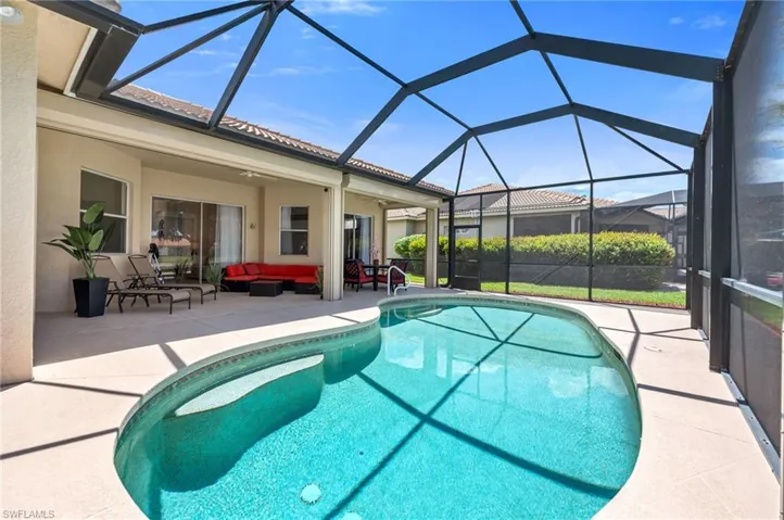 934 Tropical Bay Ct, Naples, Florida 34120