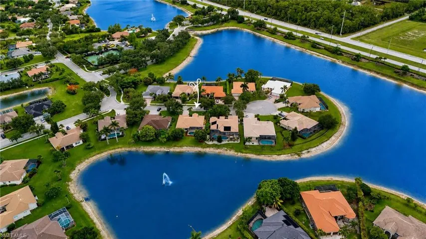 934 Tropical Bay Ct, Naples, Florida 34120