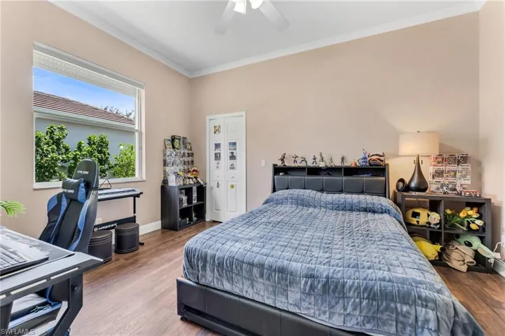 934 Tropical Bay Ct, Naples, Florida 34120