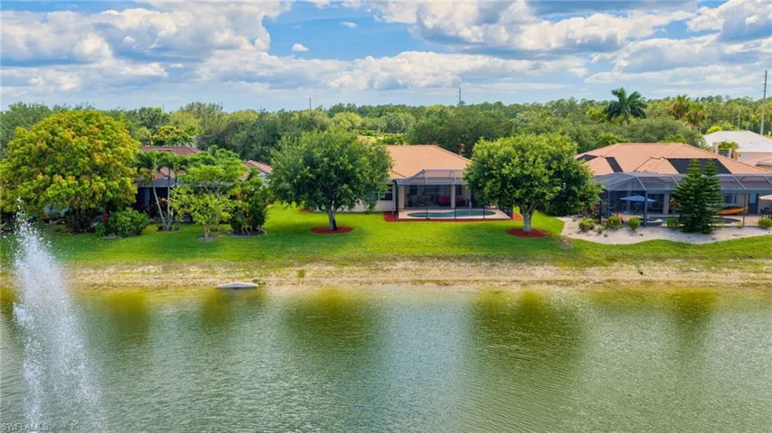 934 Tropical Bay Ct, Naples, Florida 34120