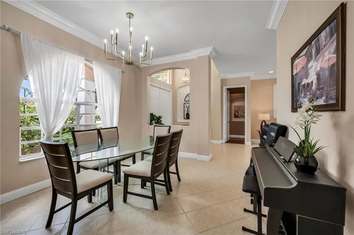 934 Tropical Bay Ct, Naples, Florida 34120
