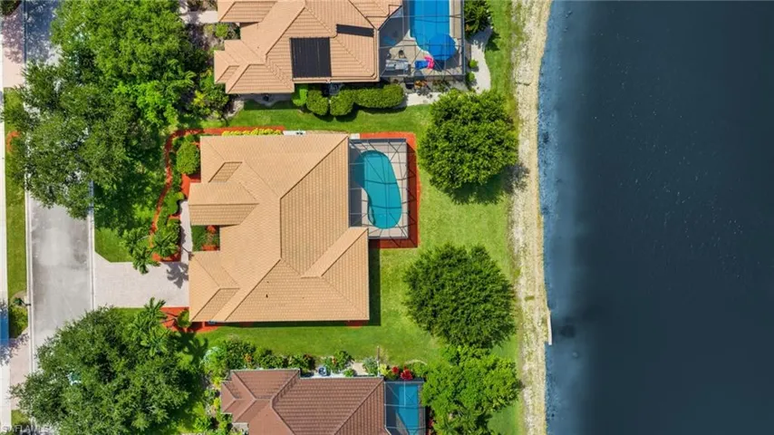 934 Tropical Bay Ct, Naples, Florida 34120