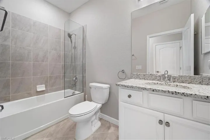 12000  Arbor Trace  DR, Fort Myers, FL 33913