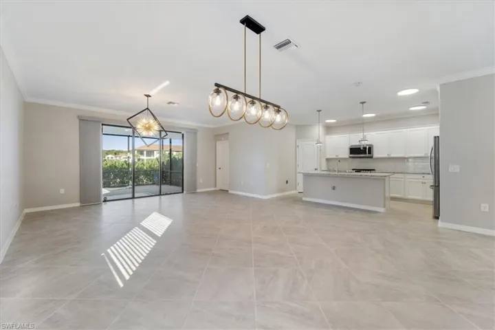 12000  Arbor Trace  DR, Fort Myers, FL 33913