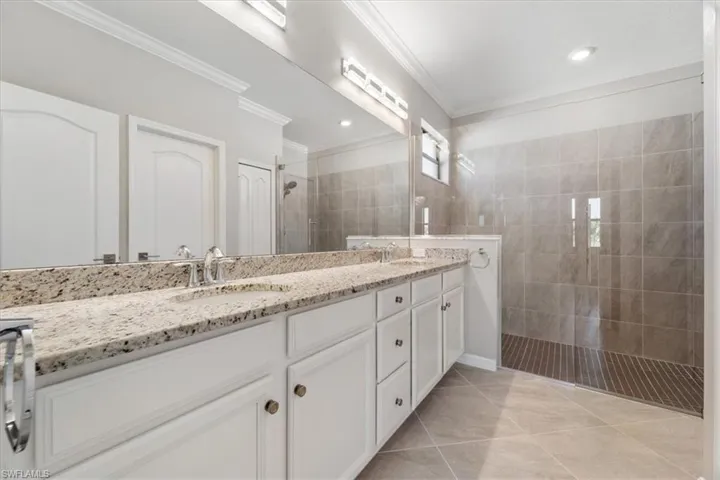 12000  Arbor Trace  DR, Fort Myers, FL 33913