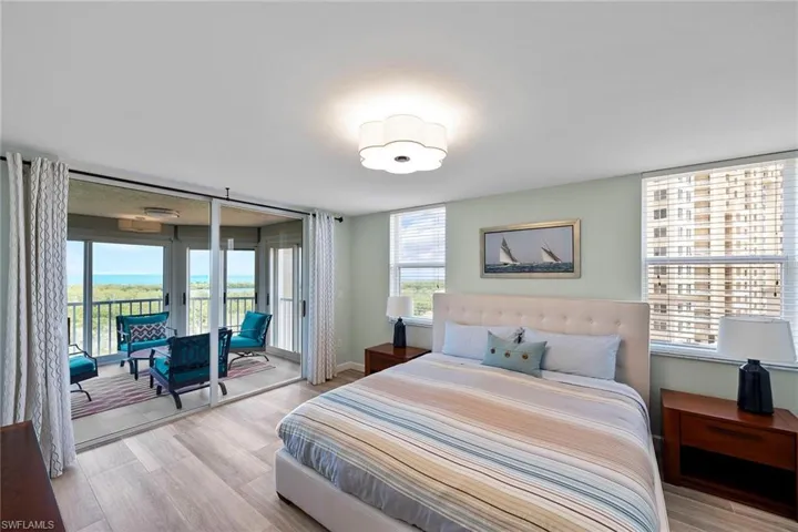 6585 Nicholas Blvd 805, Naples, Florida 34108