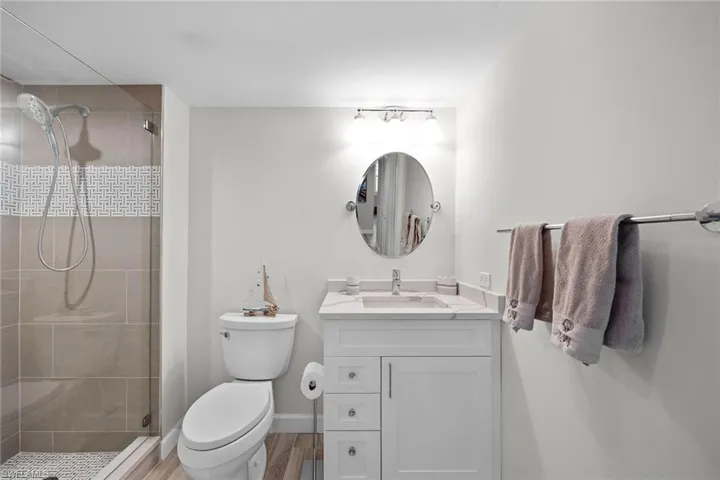 6585 Nicholas Blvd 805, Naples, Florida 34108