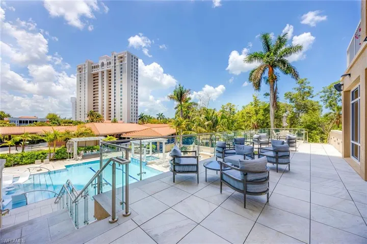 6585 Nicholas Blvd 805, Naples, Florida 34108